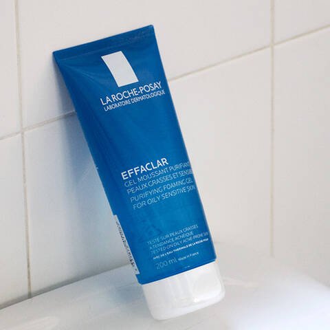 LA ROCHE-POSAY EFFACLAR MICRO-PEELING PURIFYING GEL WASH (VARIOUS SIZES) - Image 3